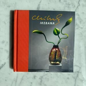 Ikebana by Clara Lee – Modern Flower Arrangement Art Book (Hardcover)